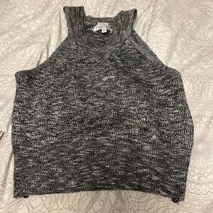 Grey tank top